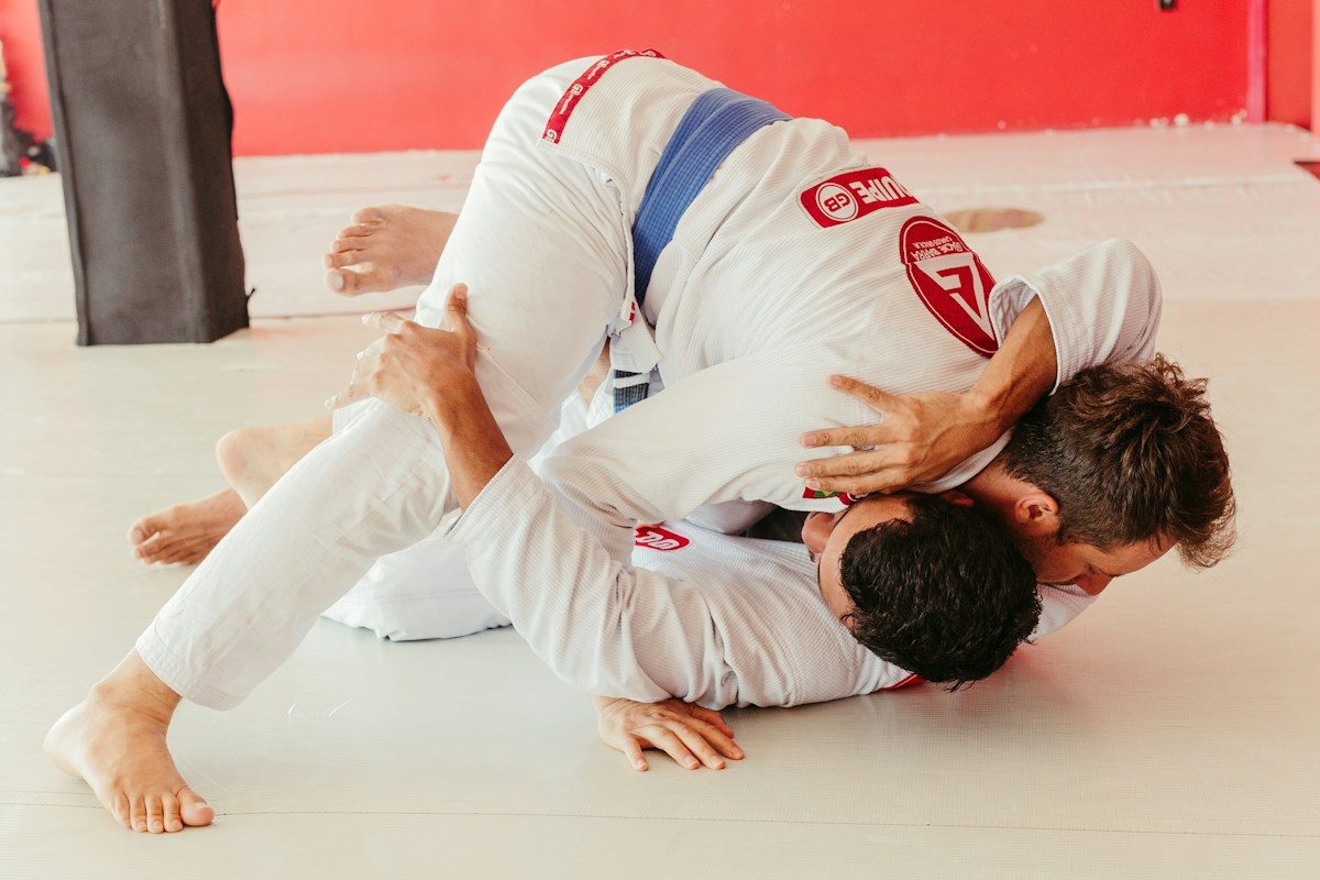 Adults training in the gi